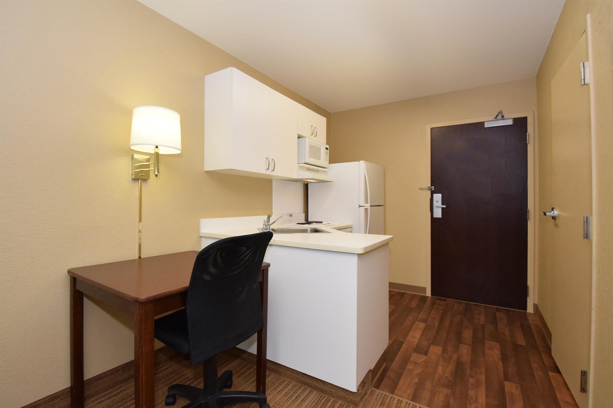 Extended Stay America Suites - Orange County - Χάντινγκτον Μπιτς Εξωτερικό φωτογραφία